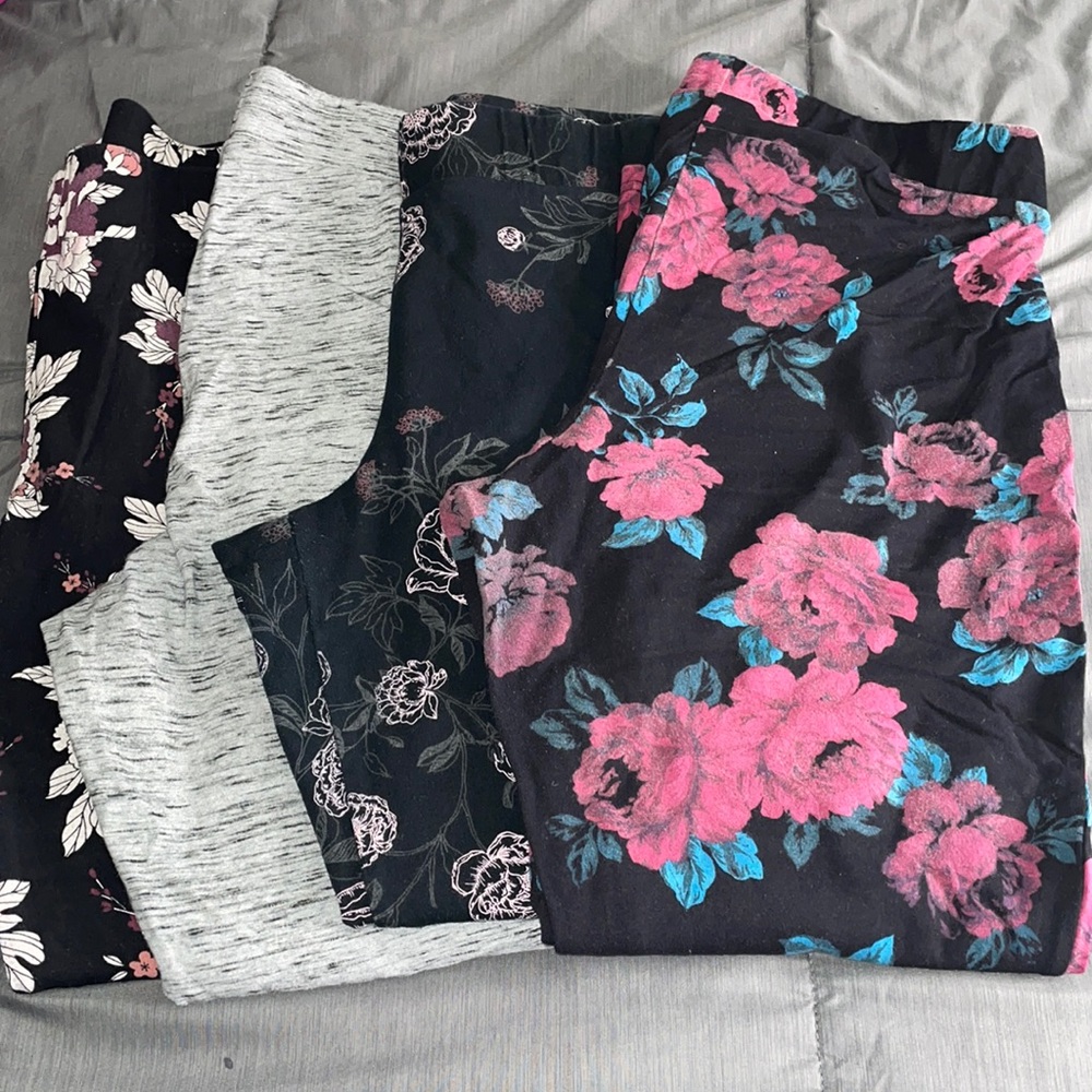 4 pack Torrid premium leggings